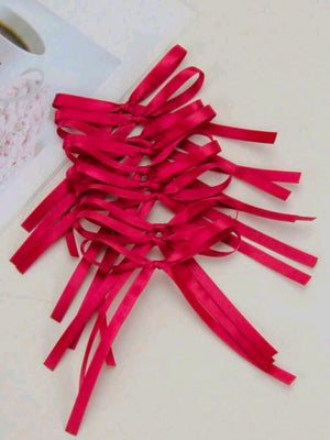 Red Pre-Tied Bows (5 pcs)